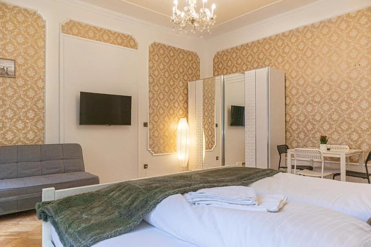 Apartament Friendly 4Br Shared Apt- Near Downtown Wiedeń